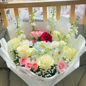 Fresh flower bouquet 12