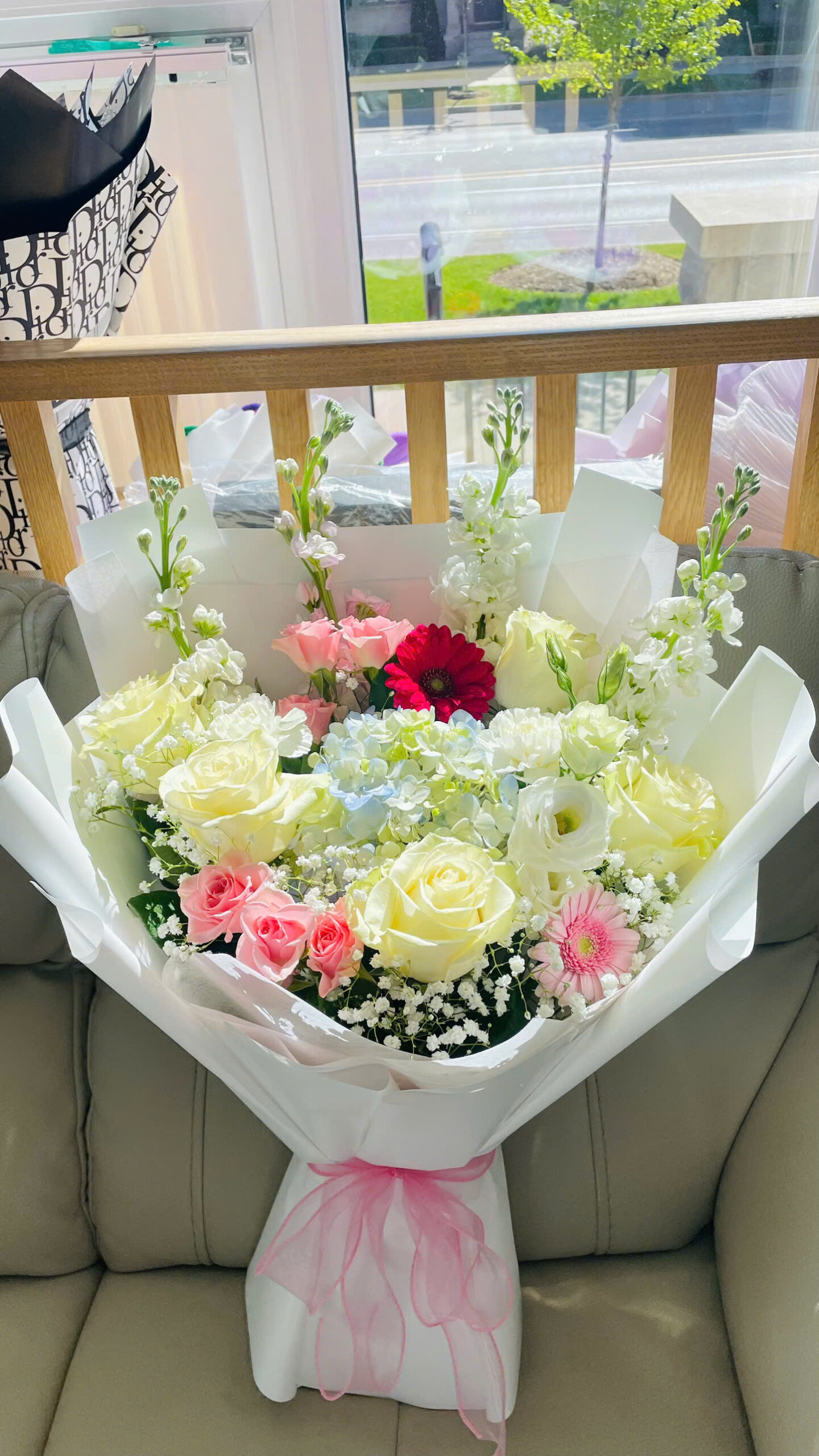 Fresh flower bouquet 12