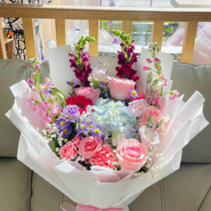 Fresh flower bouquet 13