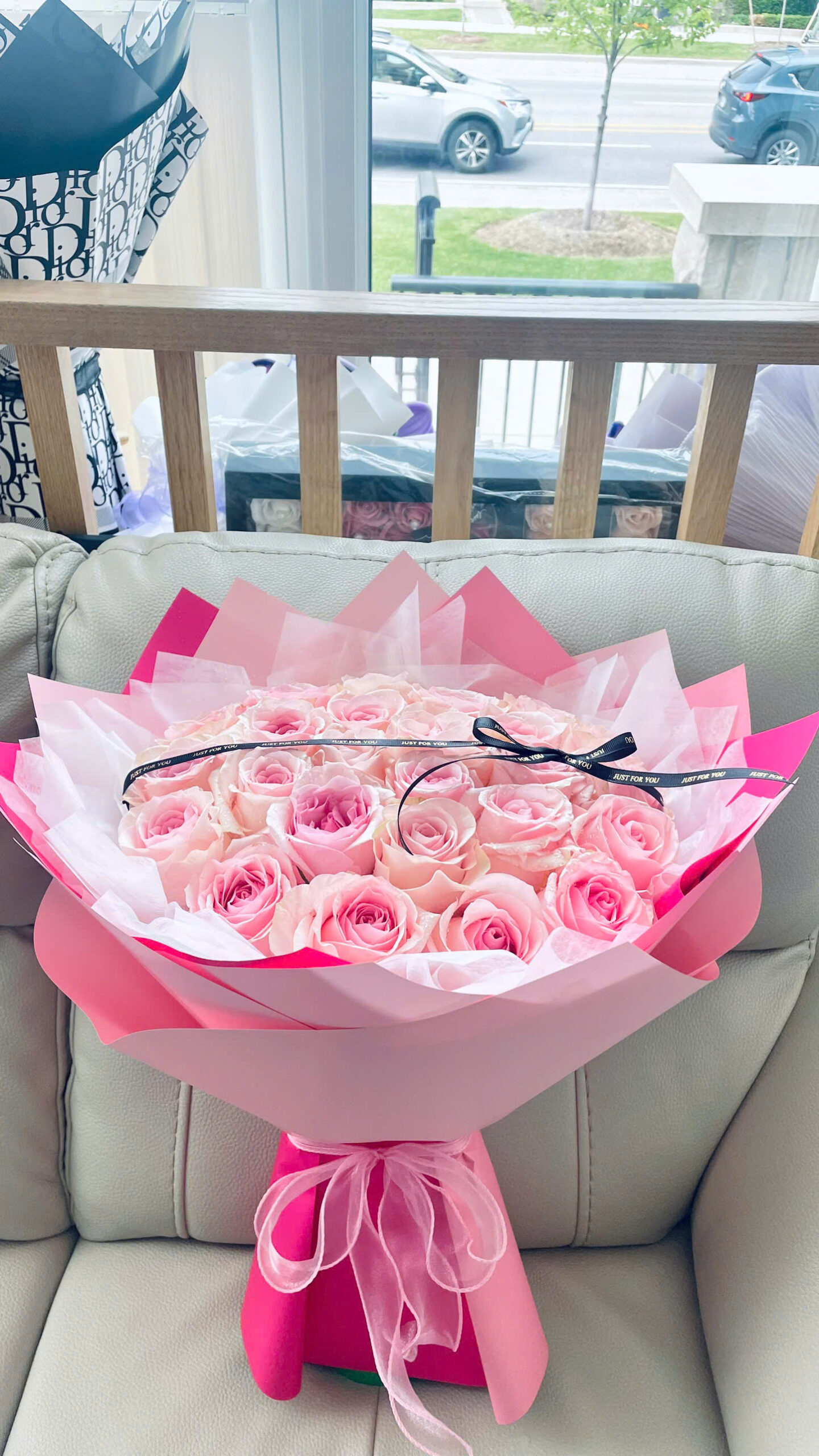 Fresh flower bouquet 16