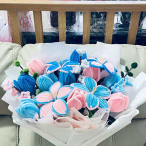 Velvet pipe cleaner flowers 04
