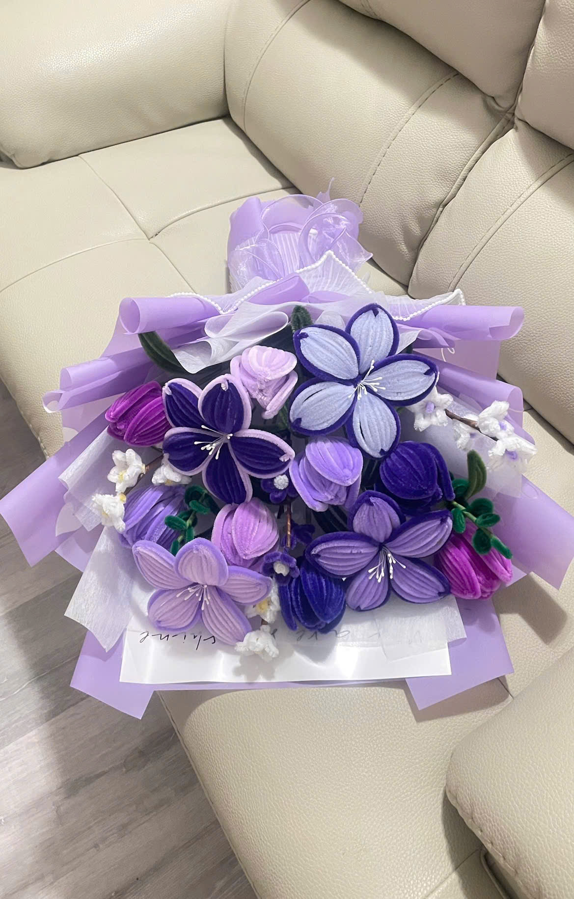 Velvet pipe cleaner flowers 06